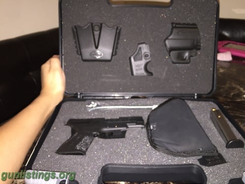 Pistols Springfield XD Mod. 2 Subcompact .40S&W 3 9rd Black Pol