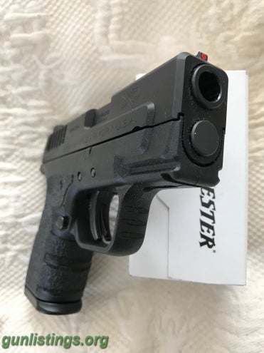 Pistols Springfield XD Sub Compact Mod 2 .40 + EXTRAS