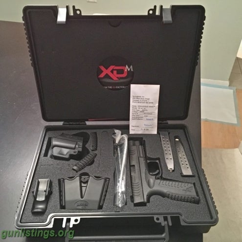 Pistols Springfield XDM .40 (looking To Trade)
