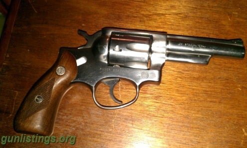 Pistols Strum, Ruger 38 Special