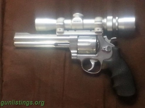 Pistols S&W 629-4 Classic