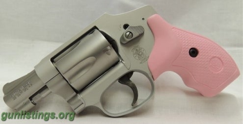Pistols S&W M642 38SP Revolver Pink