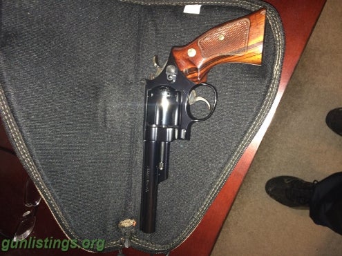 Pistols S&W Model 57 .41 Magnum