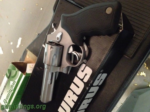 Pistols Taurus 357 4in LNIB