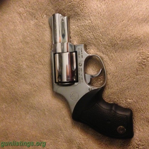 Pistols Taurus 605 .357 Revolver