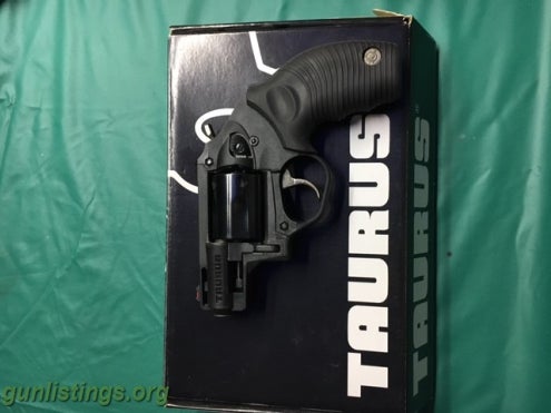 Pistols Taurus 85 Protector Poly