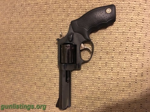 Pistols Taurus 941 .22 Magnum