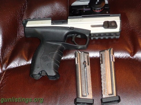 Pistols Walthers Smith & Wesson SP22