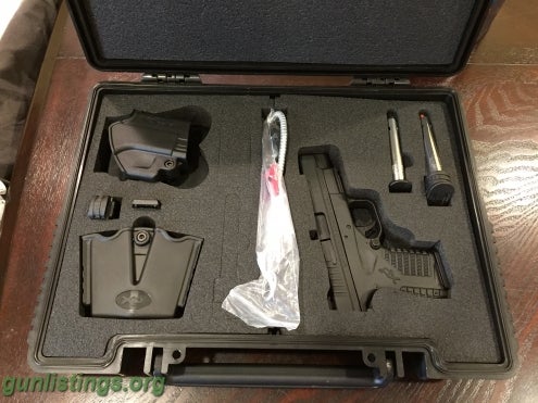 Pistols XDS 9mm 4.0 + Extra Mag