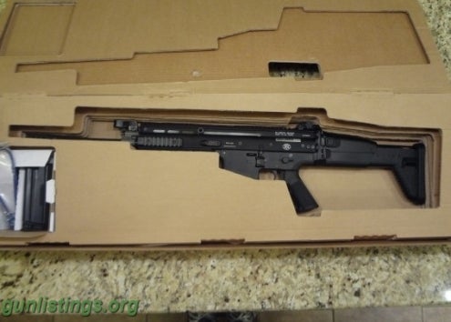 Rifles FN Herstal SCAR 17S