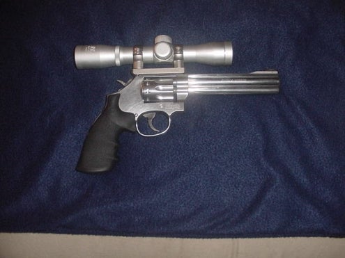 Pistols S&W Model 617-6 W/ Scope