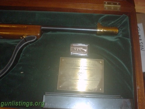 Collectibles Limited Edition Vietnam War Commemorative Thompson