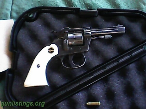 Collectibles Rohm Rg10s 22 Lr 6 Shot Revolver, Case,& Ammo