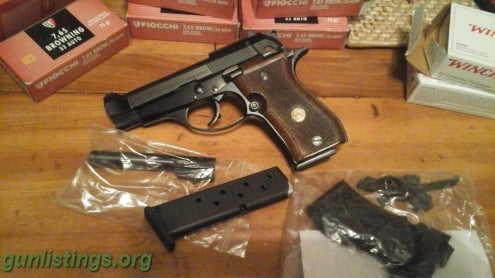 Pistols Beretta 85BB .380 & .32