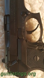 Pistols Beretta Model 