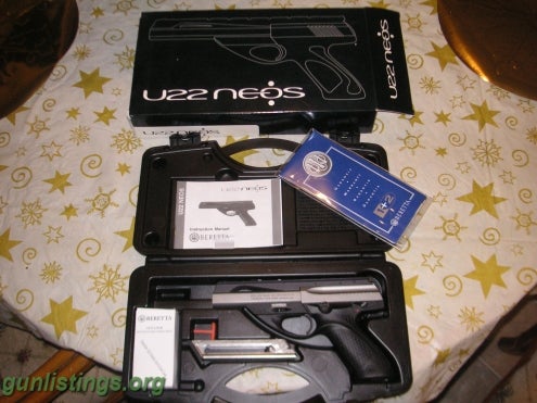 Pistols Beretta U22 Neos