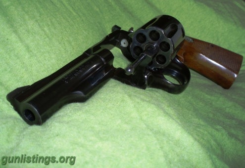 Pistols Colt Trooper MK III, 357 Magnum Revolver