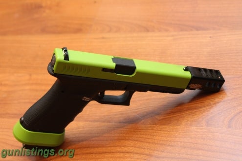 Pistols Custom Glock 17 Rtf2