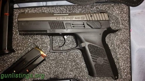 Pistols CZ P07 Duty 9mm Package