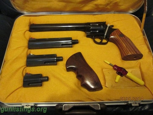 Pistols Dan Wesson 357 Magnum Revolver