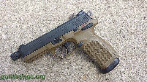 Pistols FN FNP 45 In FDE With Threaded Barrel
