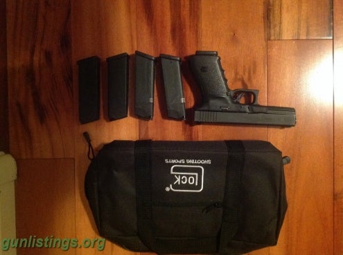 Pistols FOR SALE/TRADE: GLOCK 21 GEN 3 NIGHT SIGHTS 5 MAGS