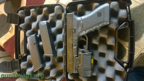 Pistols Glock 17
