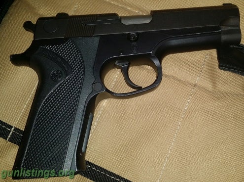 Pistols Model 915 9mm Smith & Wesson Pistol