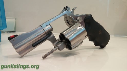 Pistols Rossi M720 - .44 Special