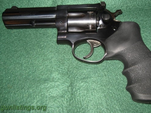 Pistols RUGER .357 ;LIKE NEW 4