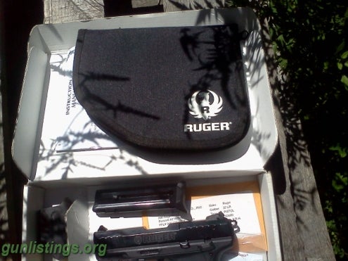 Pistols RugerSR22