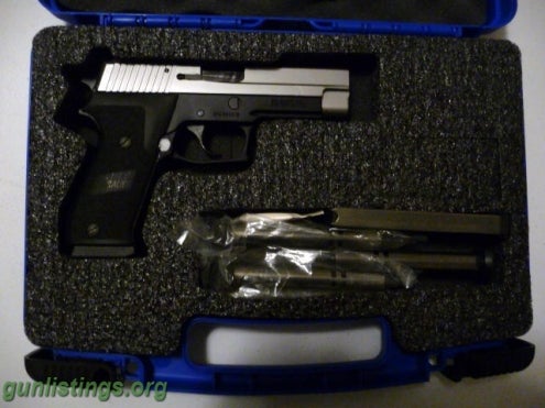 Pistols SIG 220R-45-TSS WITH NIGHT SIGHFS & 5 MAGS SELL Or TRAD