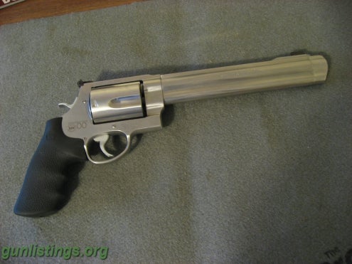 Pistols Smith & Wesson 500 With AMMO!!!