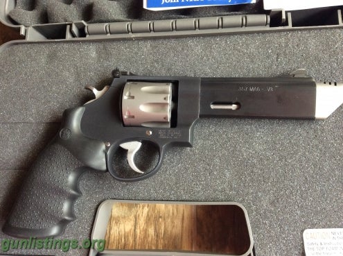 Pistols Smith & Wesson Performance Center 627 VComp 357 Magnum