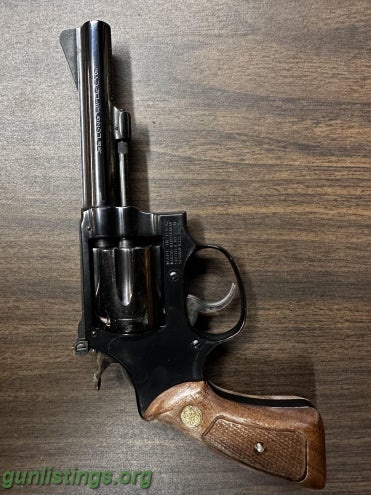 Pistols Smith & Wesson Revolver Model 34-1