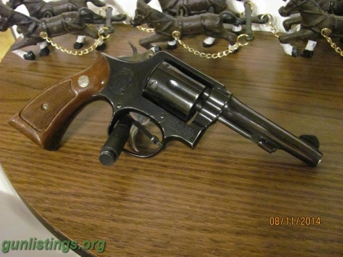 Pistols Smith And Wesson 10-7