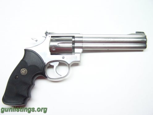 Pistols Smith And Wesson Model 648 In 22 Mag