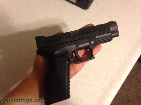 Pistols Springfield XD(M) 9mm