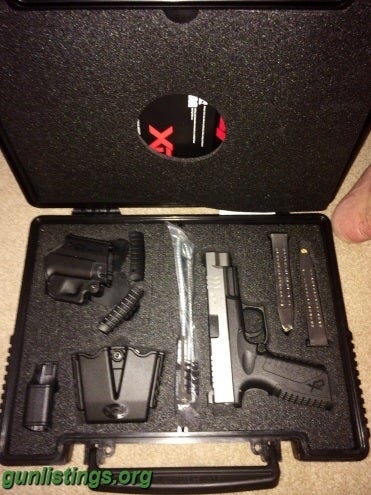 Pistols Springfield XDM 9mm Bitone 4.5