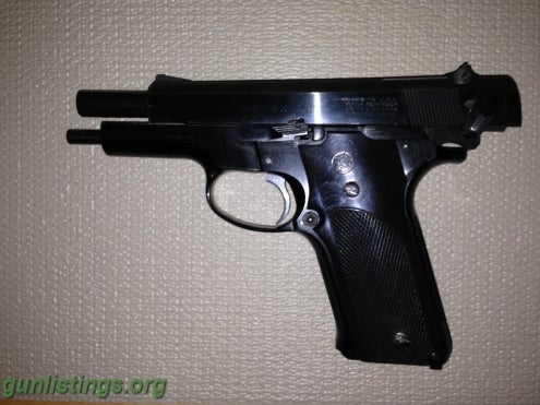 Pistols S&W Model 59 15shot 9mm Handgun