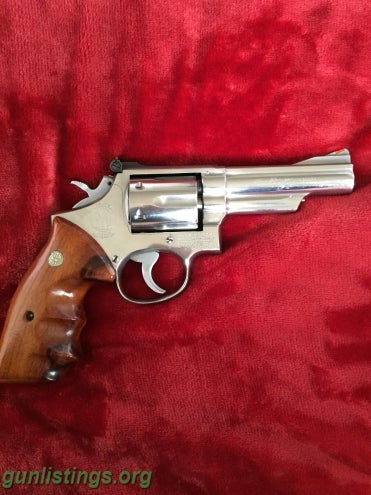Pistols S&W 357 Model 66 4