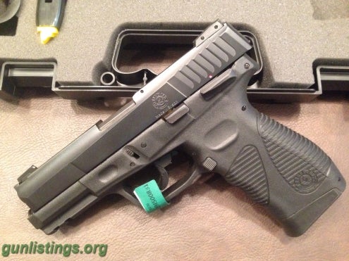 Pistols NIB Taurus 24/7 G2 9mm