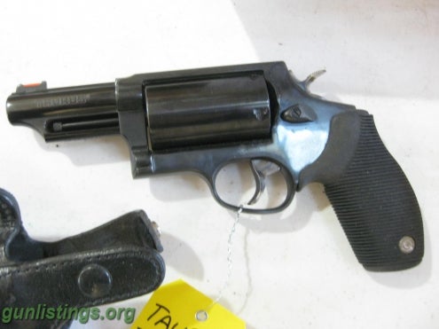 Pistols Taurus The Judge - 410 Shot 45 Colt With Holster