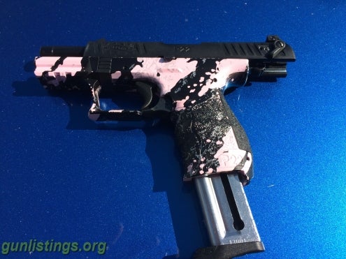 Pistols Walther P22 Pink Tigerstripe