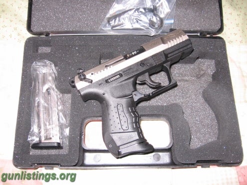 Pistols Walther P22 Stainless