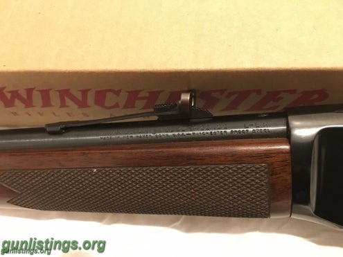 Rifles Winchester 9422 Legacy LNIB