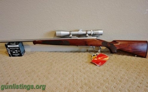 Rifles Winchester Model 70 Classic Featherweight .243