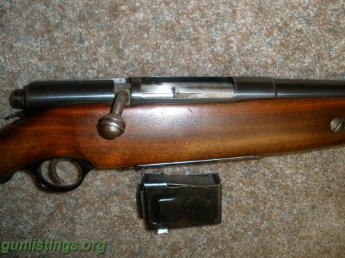 Shotguns Mossberg 190 (16 GA)