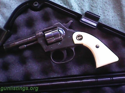 Collectibles Rohm Rg10s 22 Lr 6 Shot Revolver, Case,& Ammo