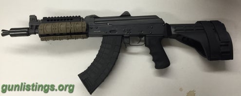 Pistols AK 47 M92PV